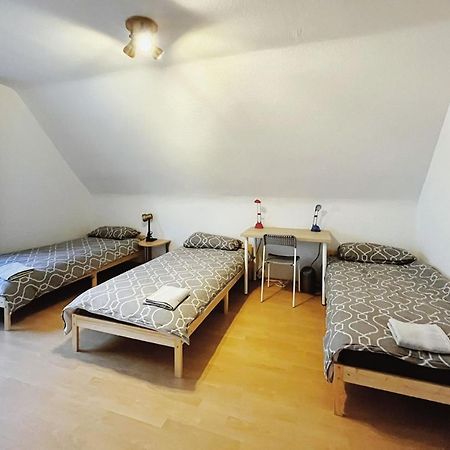 Messezimmer Laatzen 30880 Hanóver Exterior foto